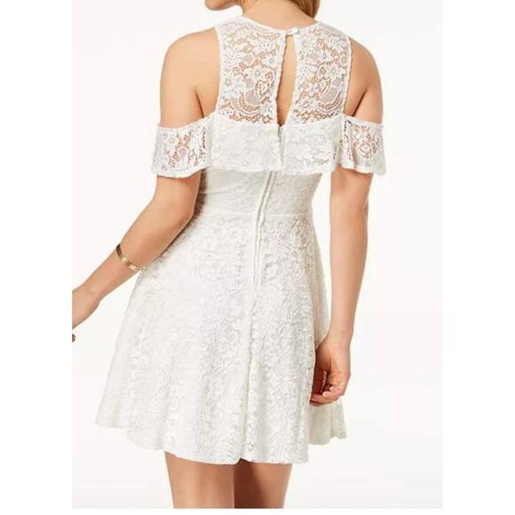 B Darlin Off white lace cold shoulder fit and flare dress women's 3/4 NWT - Picture 2 of 8
